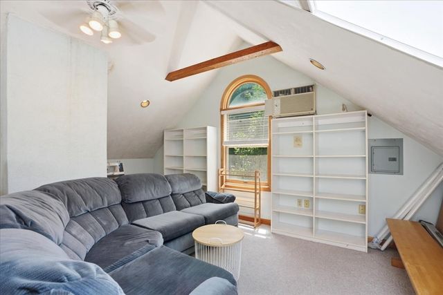 14 Brookside Park, Milton, MA 02186
