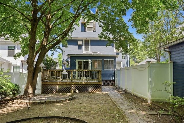 14 Brookside Park, Milton, MA 02186