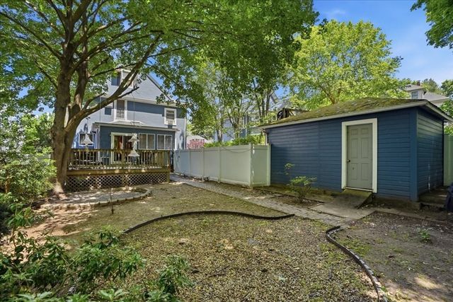 14 Brookside Park, Milton, MA 02186
