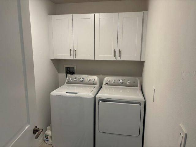 870 TENNYSON MILL CIRCLE, Tampa, FL 33619