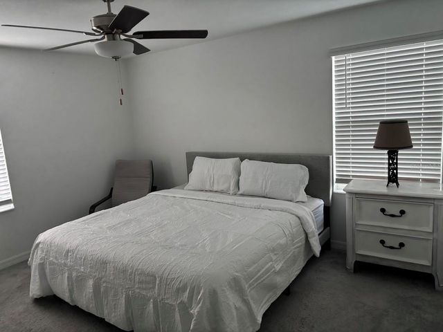 870 TENNYSON MILL CIRCLE, Tampa, FL 33619