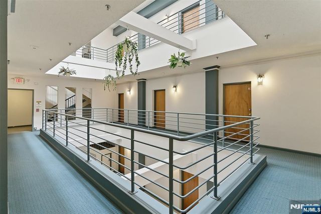 39-45 Bruen 4, Newark, NJ 07105