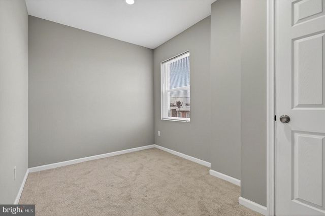 2004 ROBB ST, Baltimore, MD 21218