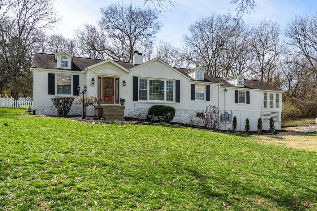 745 Elysian Fields Rd, Nashville, TN 37204