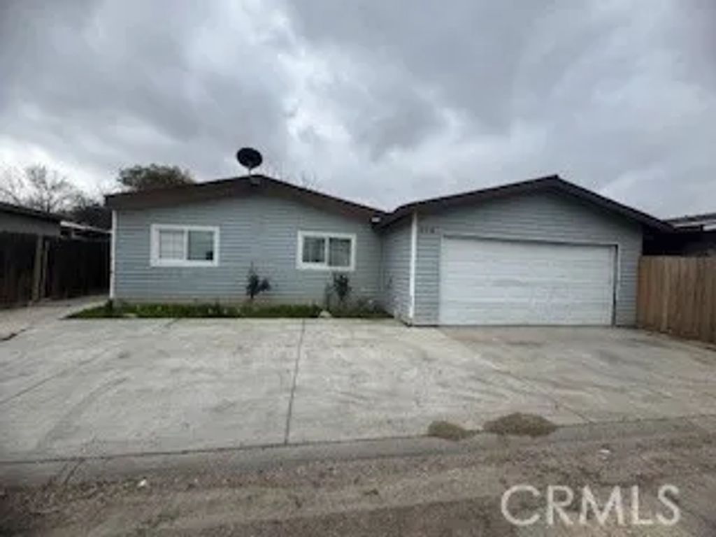 499 Pacheco Road 214, Bakersfield, CA 93307