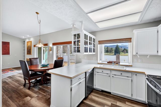 24216 E Olive Ln, Liberty Lake, WA 99019