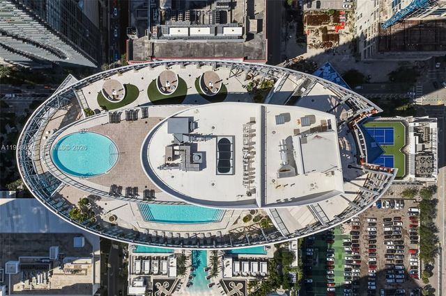 851 NE 1st Ave 4303, Miami, FL 33132