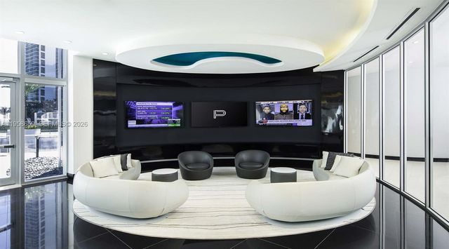 851 NE 1st Ave 4303, Miami, FL 33132