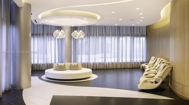 851 NE 1st Ave 4303, Miami, FL 33132