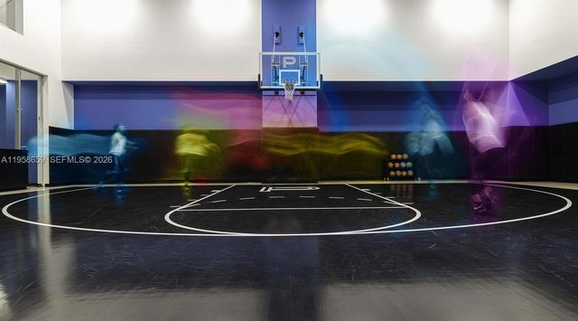 851 NE 1st Ave 4303, Miami, FL 33132