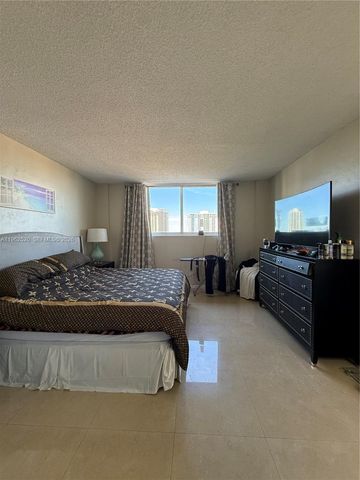 19370 Collins Avenue 1022, Sunny Isles Beach, FL 33160