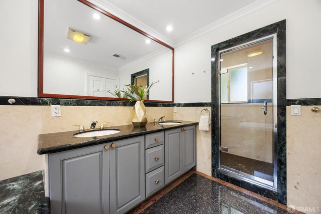 20 Manor Drive, San Francisco, CA 94127