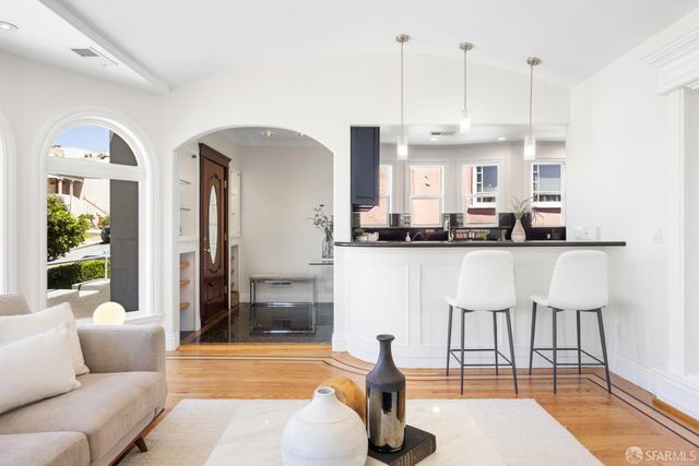 20 Manor Drive, San Francisco, CA 94127