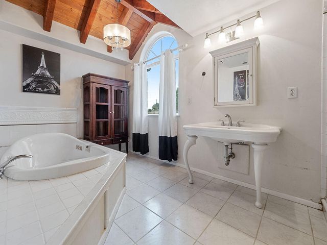 328 Grant Street, Klamath Falls, OR 97601