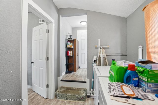 412 S Laura Street, Payne, OH 45880