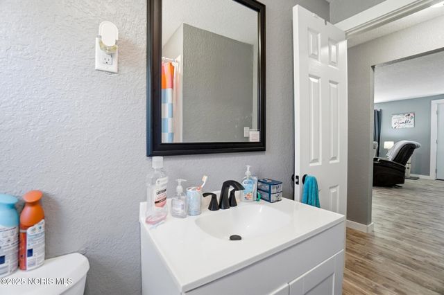 412 S Laura Street, Payne, OH 45880