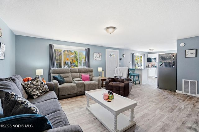 412 S Laura Street, Payne, OH 45880