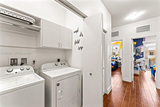 7226 NW 103rd Path, Doral, FL 33178