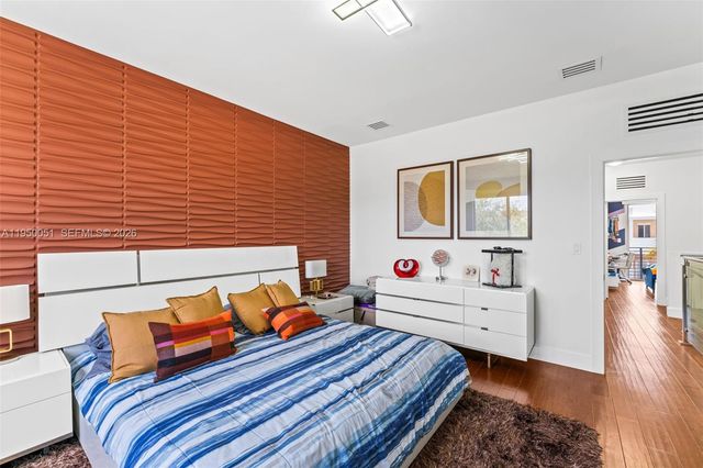 7226 NW 103rd Path, Doral, FL 33178