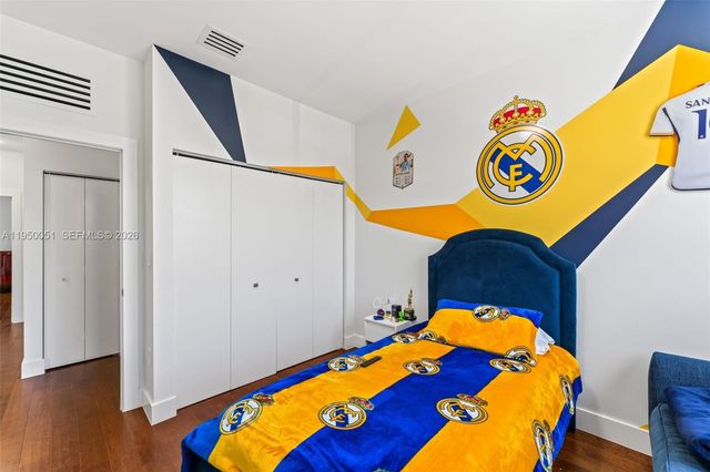 7226 NW 103rd Path, Doral, FL 33178