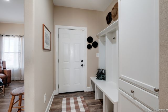 659 Thormeyer, Seguin, TX 78155