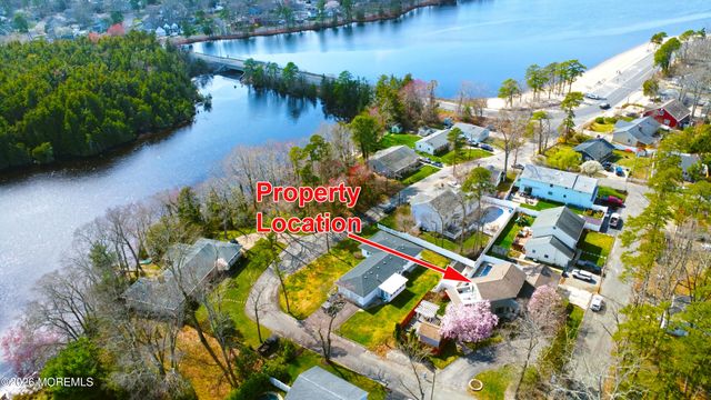 217 Lenape Trail, Forked River, NJ 08731