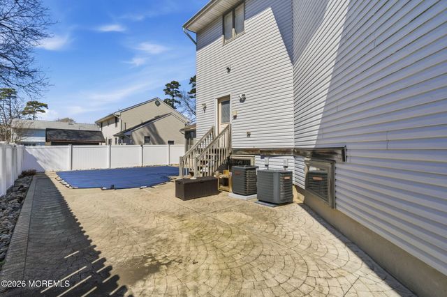 217 Lenape Trail, Forked River, NJ 08731