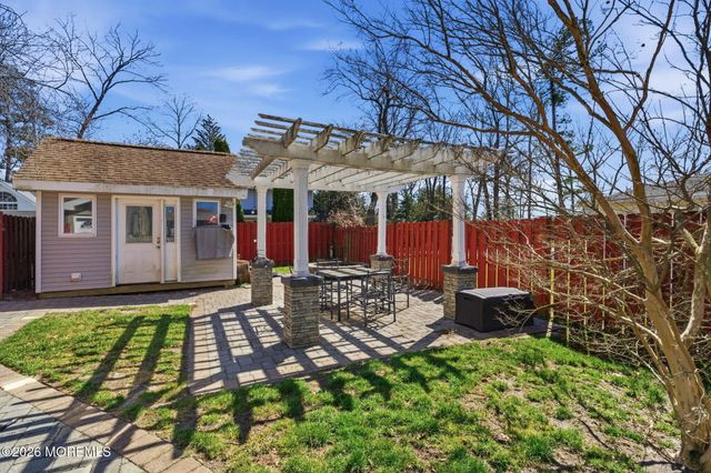 217 Lenape Trail, Forked River, NJ 08731