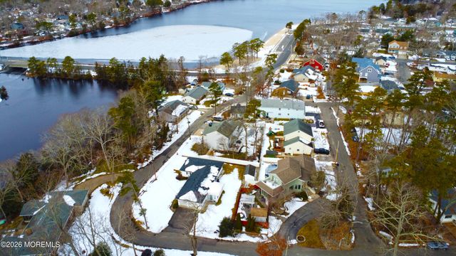 217 Lenape Trail, Forked River, NJ 08731