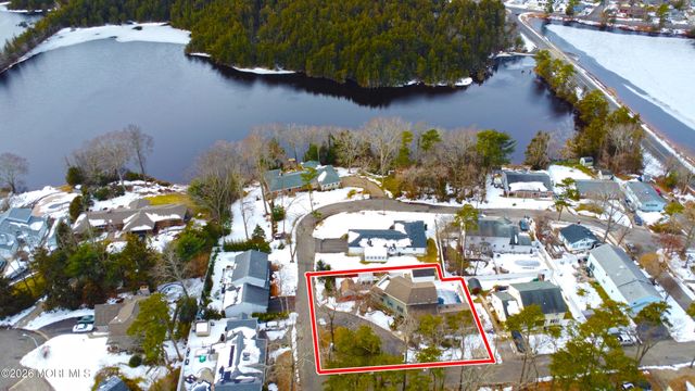 217 Lenape Trail, Forked River, NJ 08731