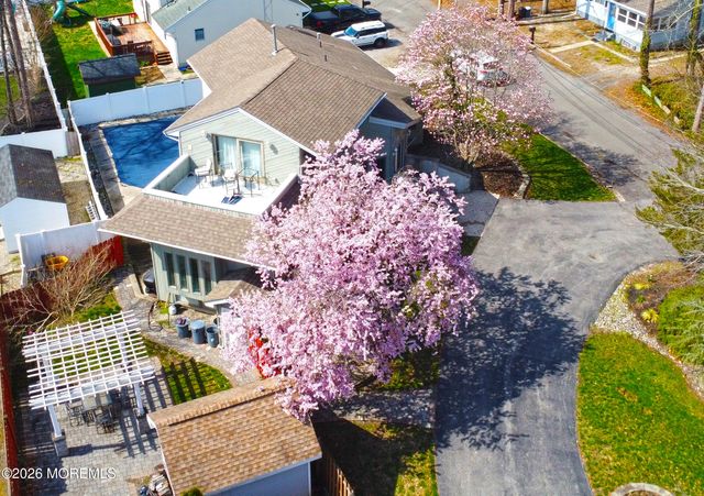 217 Lenape Trail, Forked River, NJ 08731