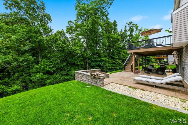 209 Grayleaf Court, Wentzville, MO 63385