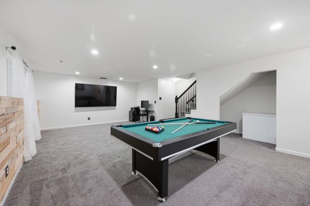 2125 E Brookstone, Derby, KS 67037