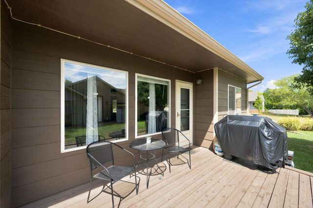 2125 E Brookstone, Derby, KS 67037