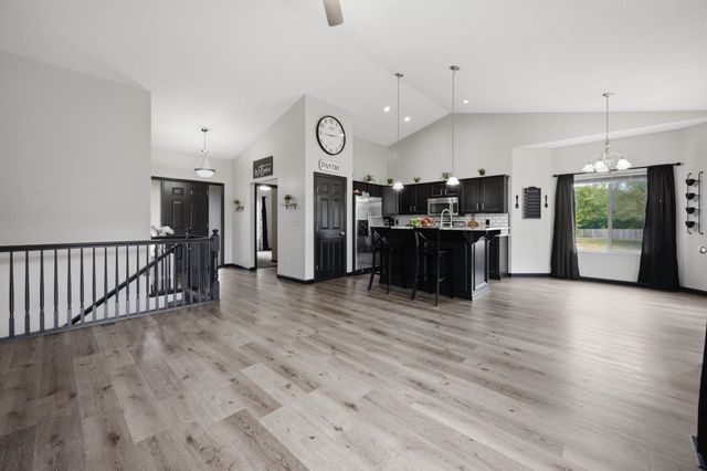 2125 E Brookstone, Derby, KS 67037
