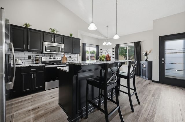 2125 E Brookstone, Derby, KS 67037