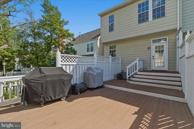 20361 HARTWELL ST, Ashburn, VA 20147