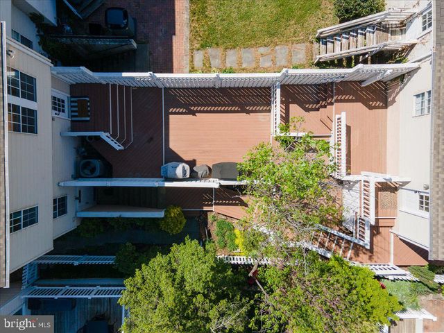 20361 HARTWELL ST, Ashburn, VA 20147