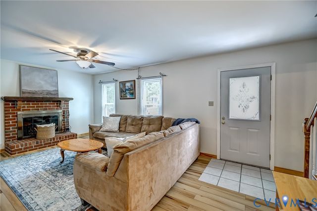 6904 Full Rack Pl, Midlothian, VA 23112