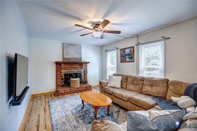 6904 Full Rack Pl, Midlothian, VA 23112