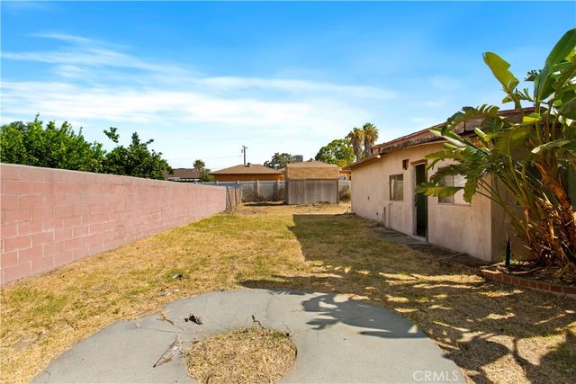17292 Owen Street, Fontana, CA 92335