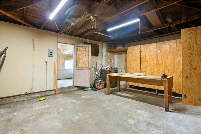 17292 Owen Street, Fontana, CA 92335