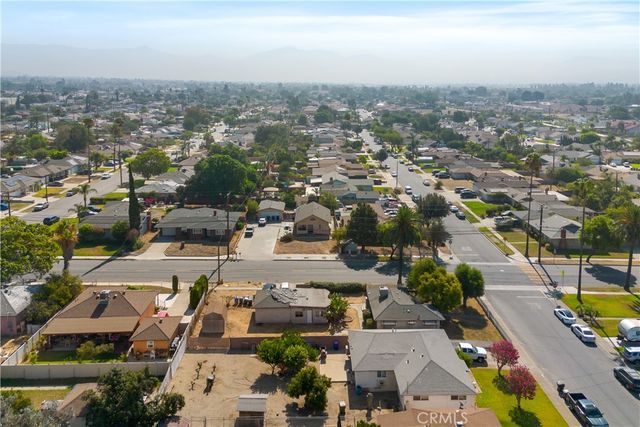 17292 Owen Street, Fontana, CA 92335