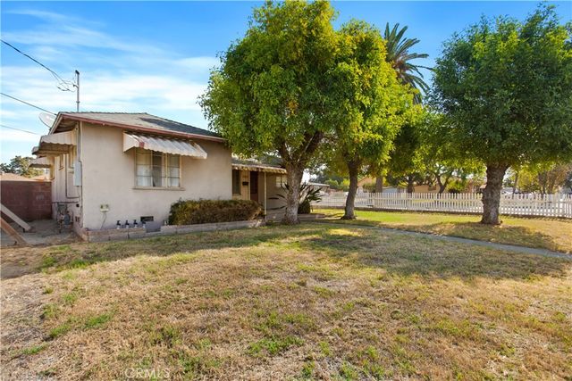 17292 Owen Street, Fontana, CA 92335