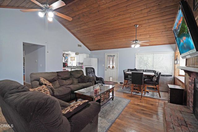 345 Blaine Avenue, Fillmore, CA 93015