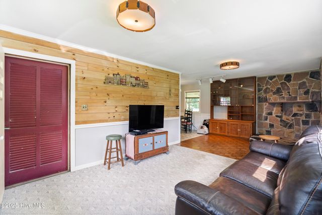 112 Whitman Avenue, Castle Hayne, NC 28429