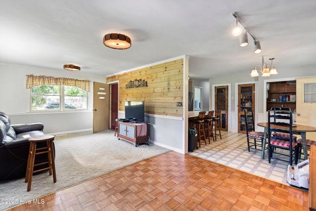 112 Whitman Avenue, Castle Hayne, NC 28429