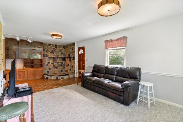 112 Whitman Avenue, Castle Hayne, NC 28429