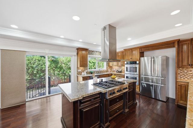 1481 W Hedding Street, San Jose, CA 95126