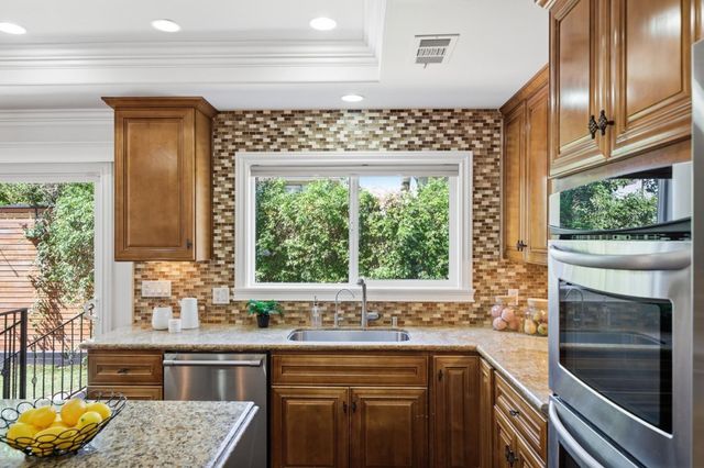 1481 W Hedding Street, San Jose, CA 95126